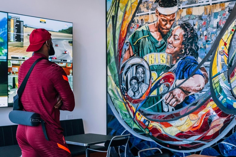 Nike Unveils LeBron James Innovation Center strive for greatness nike sport research lab nsrl motion-capture installation nike explore team athletes basketball court endurance strack 