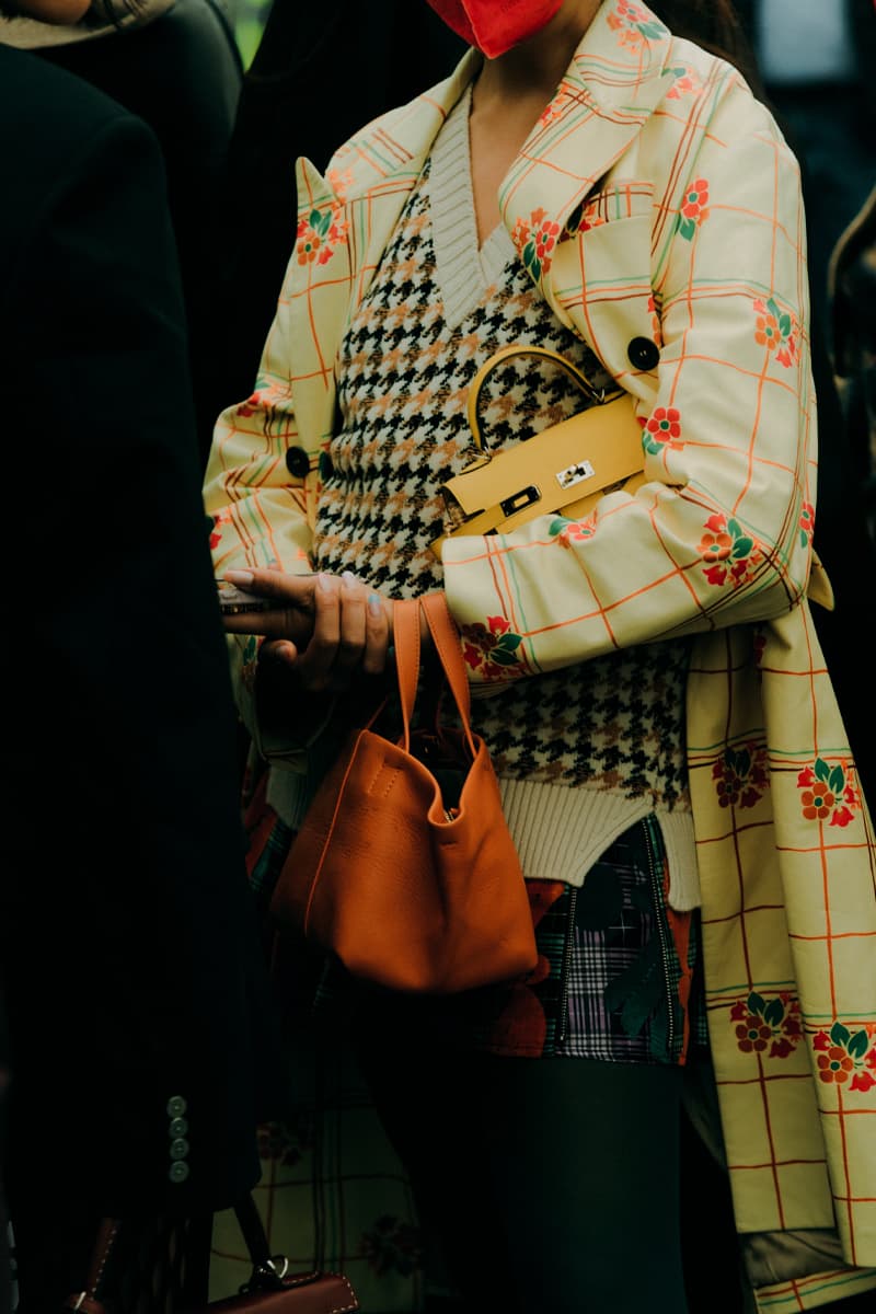 Paris Fashion Week SS22 Women Street Style Looks pfw louis vuitton balenciaga givenchy miu miu thom browne fashion Paris Fashion Week SS22 Street Style Paris Fashion Week ss22 Street Style Shows off Masterful Layering and Oversized Tailoring streetstyle street style