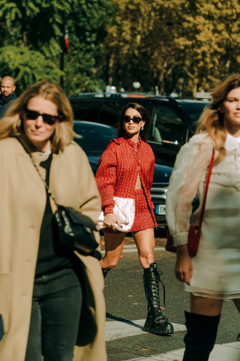 Paris Fashion Week SS22 Women Street Style Looks pfw louis vuitton balenciaga givenchy miu miu thom browne fashion Paris Fashion Week SS22 Street Style Paris Fashion Week ss22 Street Style Shows off Masterful Layering and Oversized Tailoring streetstyle street style