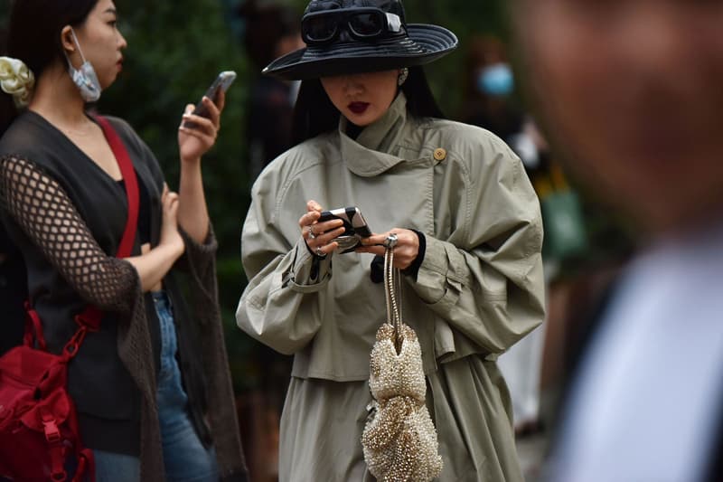 Shanghai Fashion Week Street Style Spring/Summer 2022 jackets fall paris fashion week china