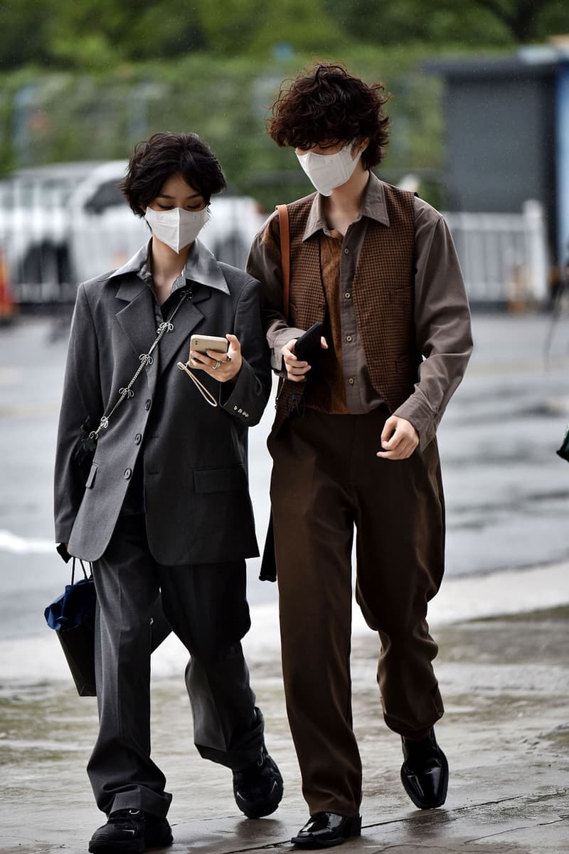 Shanghai Fashion Week Street Style Spring/Summer 2022 jackets fall paris fashion week china