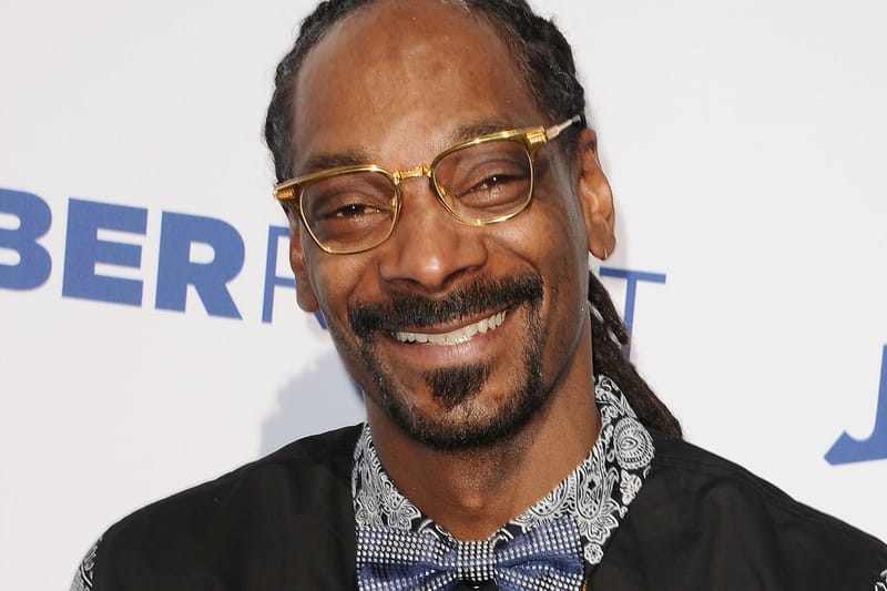 Snoop Dogg To Star in New NFT Sitcom Alongside the Harlem Globetrotters