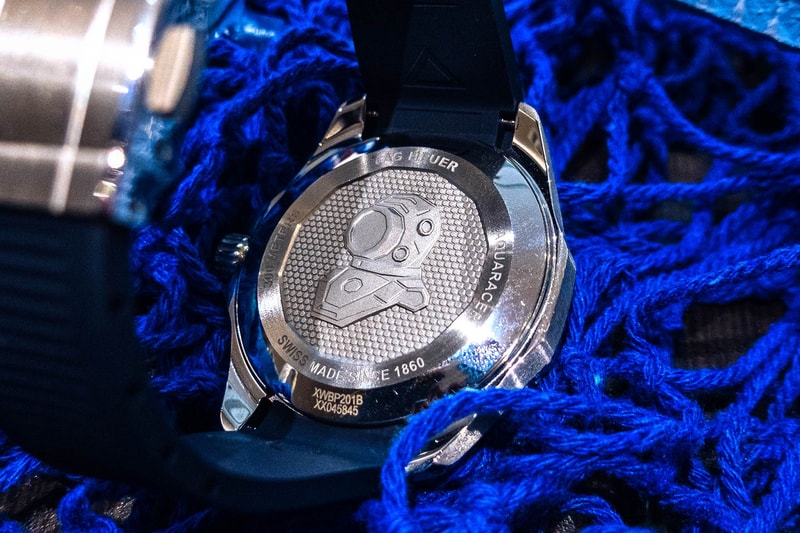 TAG Heuer Aquaracer Professional 300 Night Diver closer look WBP201D.FT6197 James bond The Living Daylights Timothy Dalton 