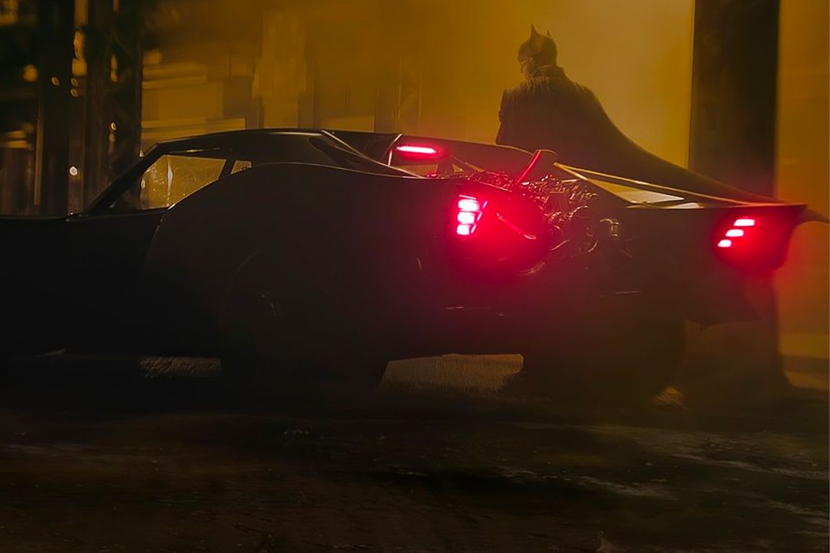 'The Batman' Director Teases New Image From Gotham City Ahead of Trailer Release matt reeves robert pattinson dc fandome bruce wayne gotham zoe kravitz Warner Bros DC Comics Extended Universe 