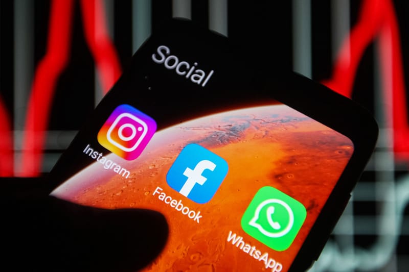 Facebook Experienced an Outage and Memecoins Jumped in This Week’s Business and Crypto Roundup