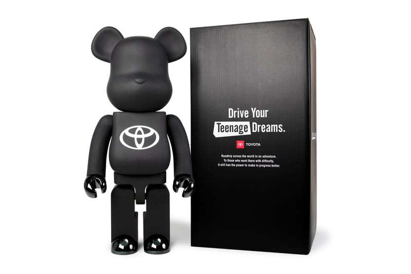 Toyota and Medicom Toy Ready a Minimal BE@RBRICK 1000% Release
