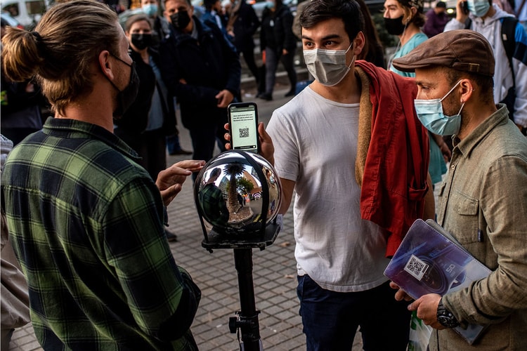 WorldCoin Wants To Give Everyone Free Crypto if They Scan Their Irises