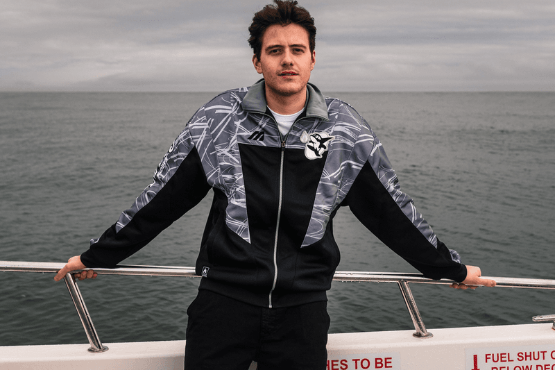 HANON Partners With Mizuno and Nagoya Grampus for a Soccer-Inspired Capsule Fashion