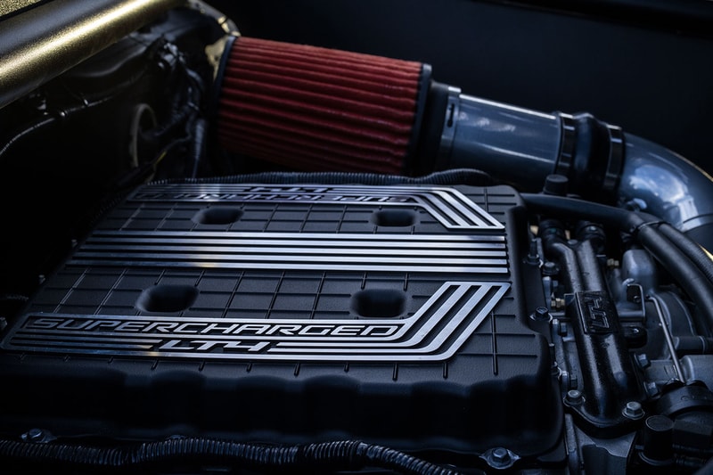Chevrolet SEMA Silverado chassis The Chevy Beast off-roader concept trucks cars crate engine off-roading Baja racing 