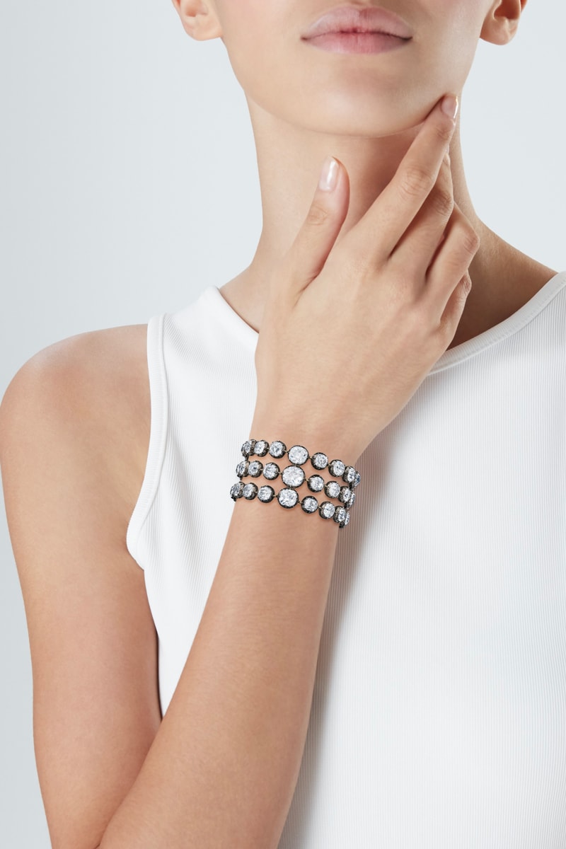 Christie's Queen Marie-Antoinette 8 million usd diamond bracelet sale jewelry diamonds auctions French Brussels 