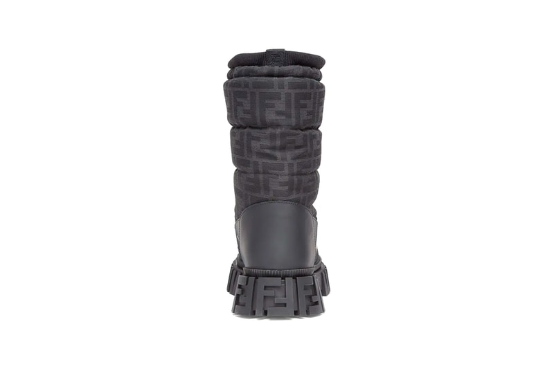 Fendi Black Leather Boots Ankle Ski Style Heavy Duty Sole Unit Jacquard FF Motif Silvia Venturini Fendi Kim Jones SKIMS Fall Winter 2021 Kim Kardashian Skiwear FW21