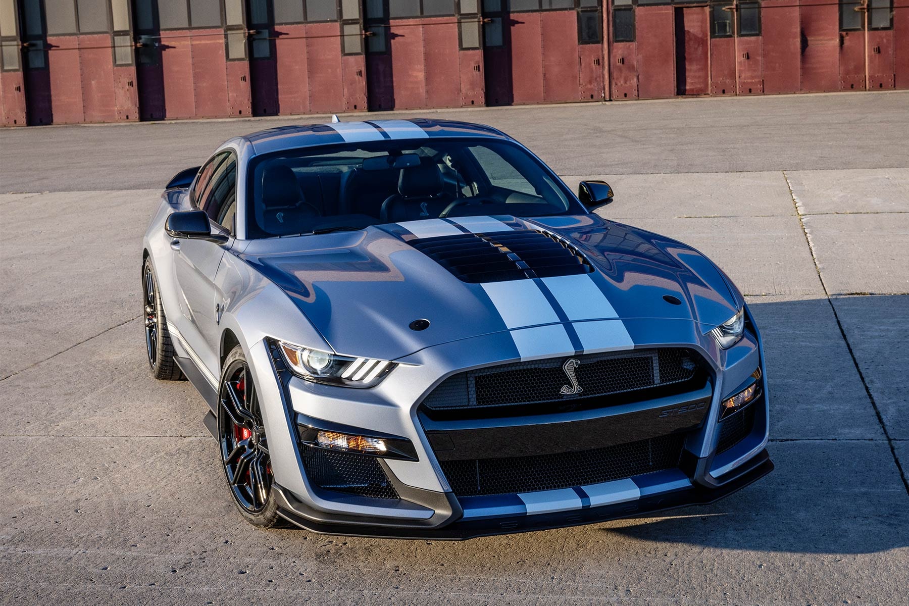 Ford 2022 Mustang Shelby GT500 Heritage Edition release sports cars racing mopar supercharged American Muscle 