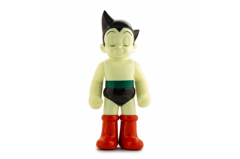 HBX collaborates with secret base harajuku toy company high end low vinyl models hiddy spongbob astro boy marshmallow man rat fink glue x-ray gashapon verdy bounty hunter raffle plush dolls vinyls release event info