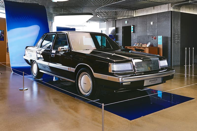 Hyundai Grandeur Heritage Series Electric Restomod Closer Look Info Unveil Photos Images