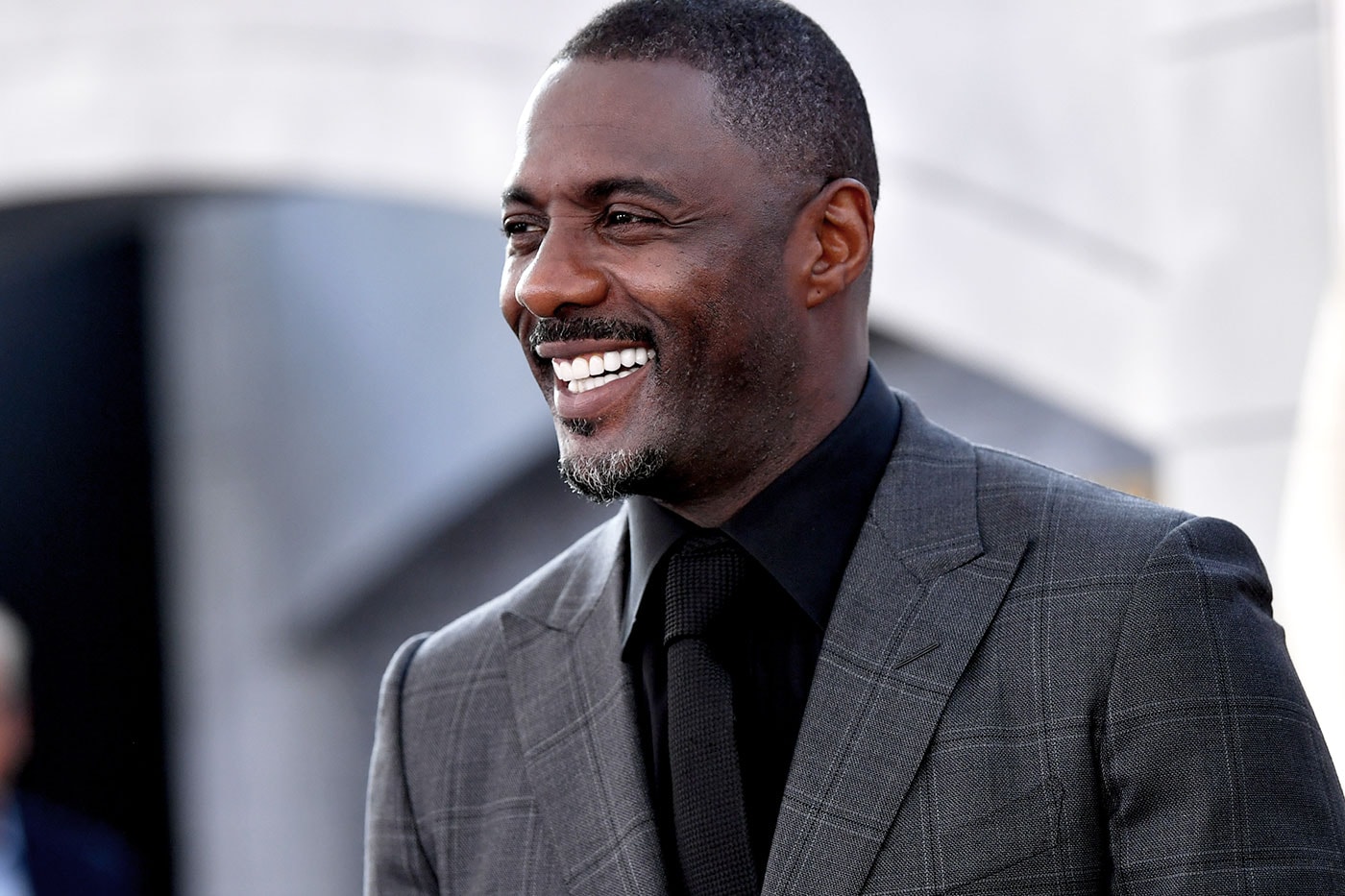 Idris Elba Currently in Talks to Star in Next James Bond Film not 007 luther british spy daniel craig no time to die netflix 