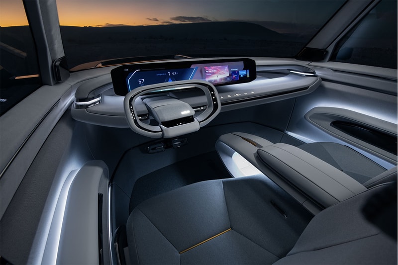 Kia's Electric SUV Concept Unveils Futuristic Designs Including a 27-Inch Display hyundaoi la auto show electric vehicles evs mercedes eqs hyperscreen