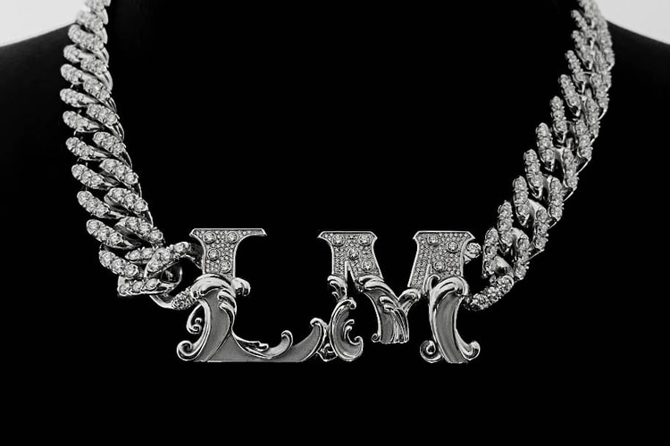 Take a Closer Look At DAVID AVALON's Custom Diamond Chain for BLACKPINK's Lisa