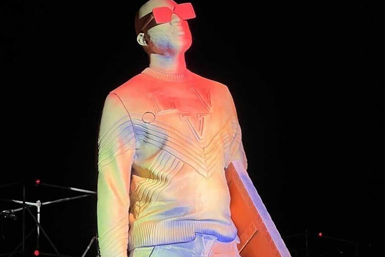 Louis Vuitton Unveils Virgil Abloh Statue at SS22 Miami Presentation