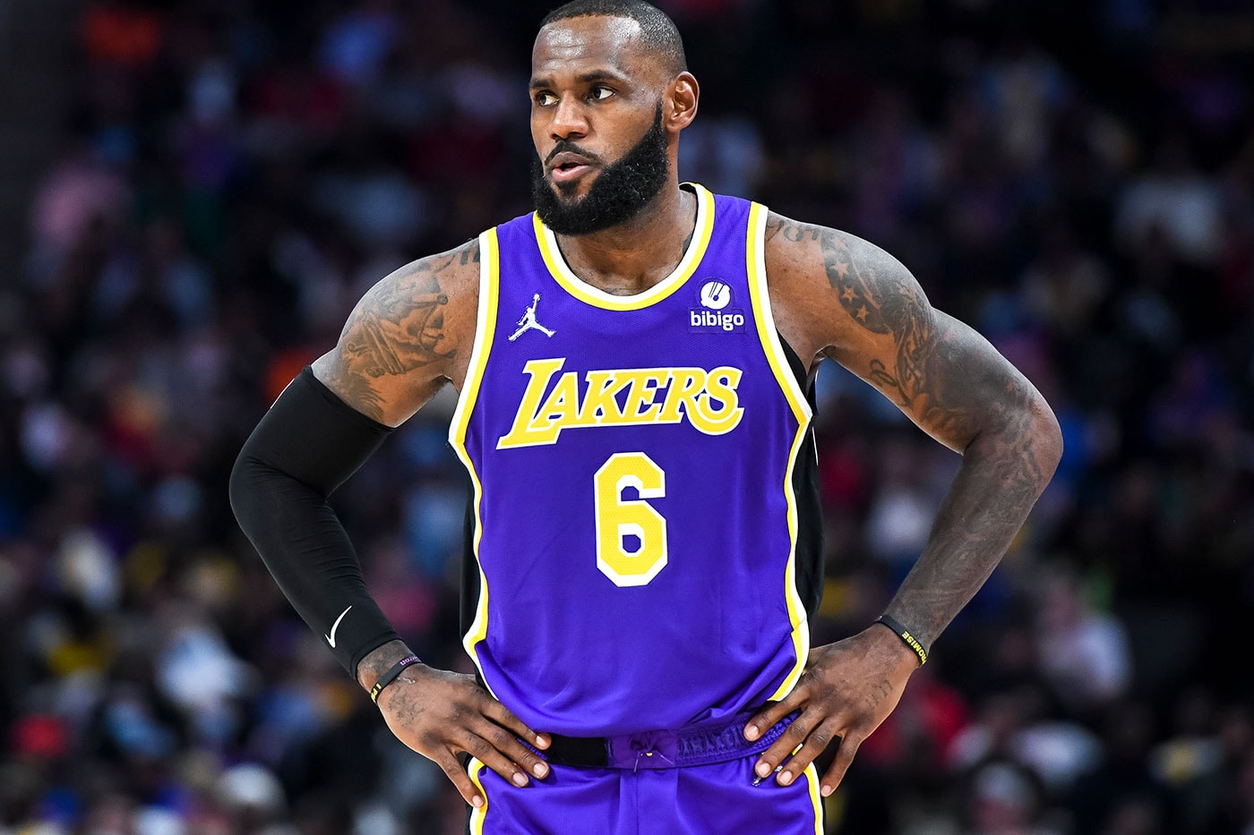 LeBron James Responds to Isaiah Stewart's Claims of Purposefully Elbowing Him nba detroit pistons los angeles lakers basketball 