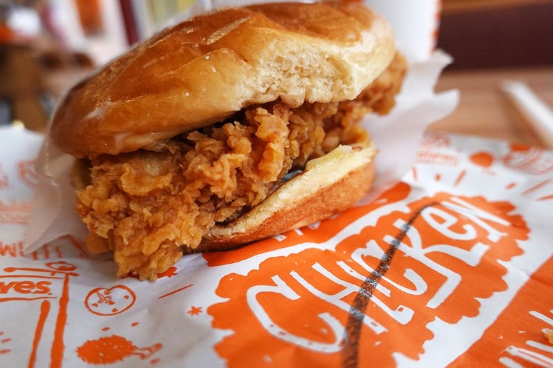 Popeyes Free Chicken Sandwich National Sandwich Day november 