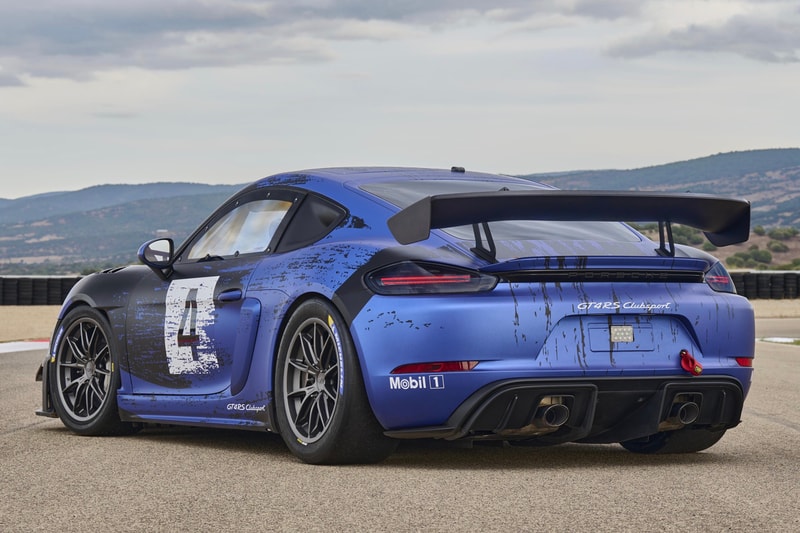 Porsche 718 Cayman GT4 RS Clubsport Mid Engined Race Car Los Angeles Auto Show 911 GT3 Cup Released Official First Look