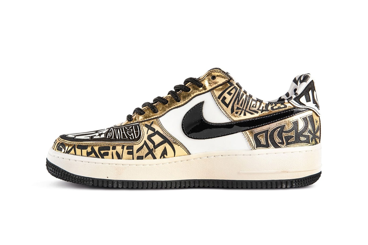 Sothebys auctions Nike Air Force 1 Entourage x Undefeated Fukijama Gold Premium Georges white and light blue los angeles queens boulevard film bruce kilgore AF1 dunk low samples hyperdrunks cp3 release info news