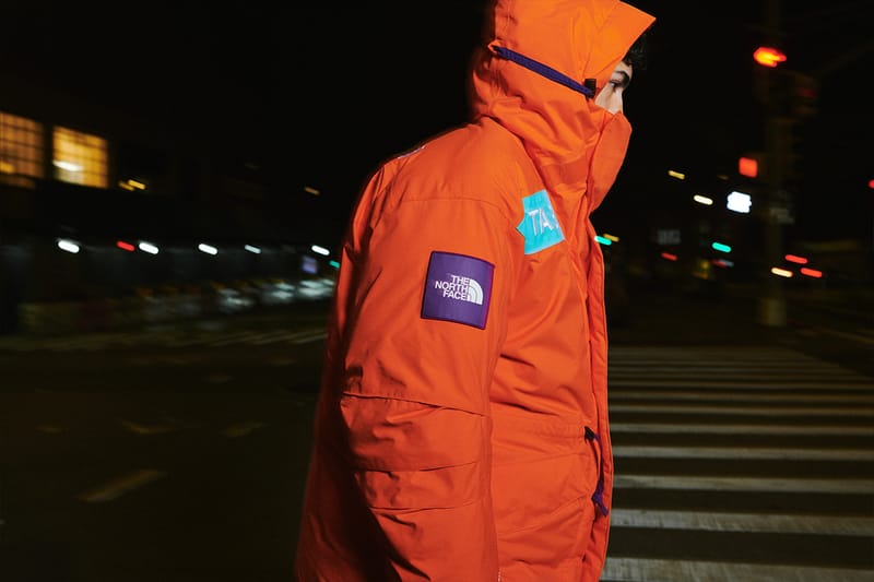 supreme tnf coach jacket