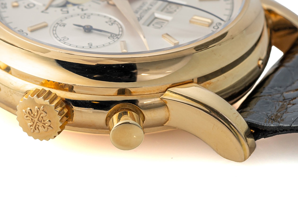 Antiquorum Watch Auction Achieves $17.1m USD With Star Lots From Patek Philippe and Audemars Piguet