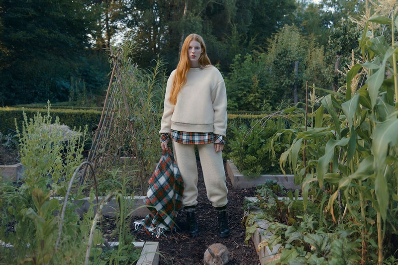 UNIQLO JW Anderson collaboration lline fw21 fall winter 2021 friday december 3 british heritage meets lifewear urban suburb jonathan anderson beatrix potter peter rabbit womens mens unisex tartan benjamin bunny yen release info