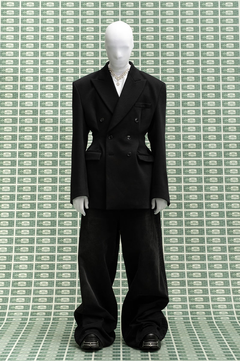 Vetements FW22 Is All About Affluence in the New Era of Cryptocurrency bitcoin wealth millionaires onlyfans digital layering gransformable pieces vetements xnew rock vpn 