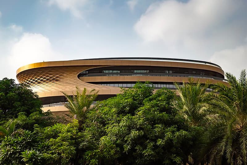 zaha hadid architects fluid infinitus plaza infinity symbol china workspaces herbal medicine research labs ineteraction central LEED gold recyclable solar reduction