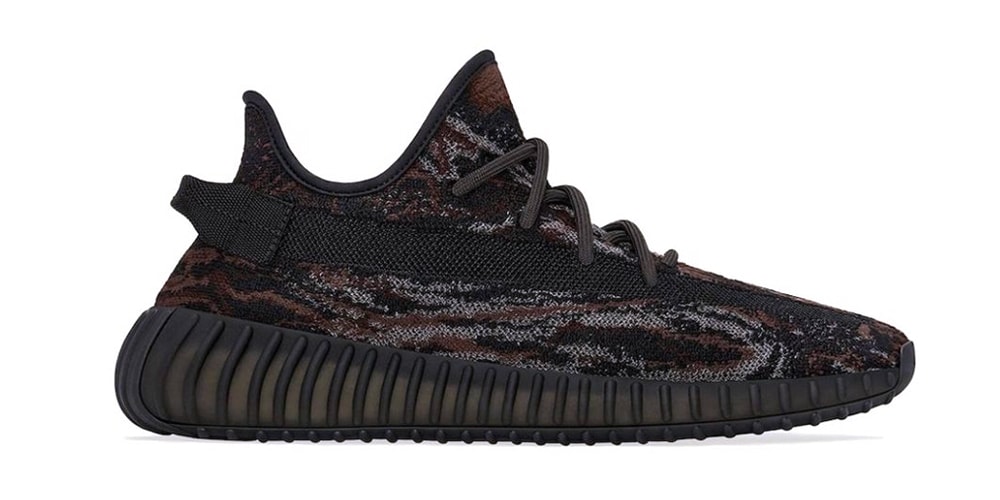adidas YEEZY BOOST 350 V2 "MX Rock" Official Look | Hypebeast adidas YEEZY BOOST 350 V2 "MX Rock" Official Look | Hypebeast