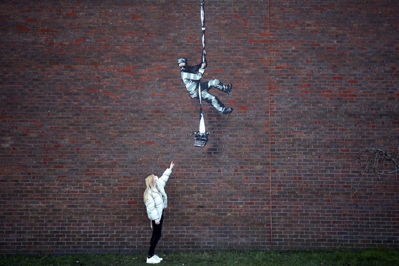 Banksy Pledges Art to Save Reading Gaol Oscar Wilde