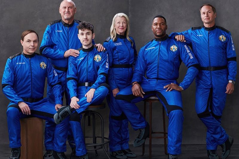 Blue Origin Successfully Launches Spaceflight With Michael Strahan and 5 Others On Board