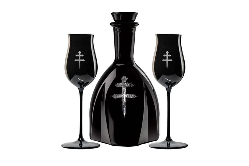 D’USSÉ XO Joins Riedel for Holiday Glassware Set