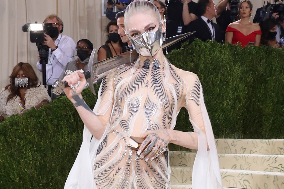 Grimes Falls for 'Player of Games' in New Song