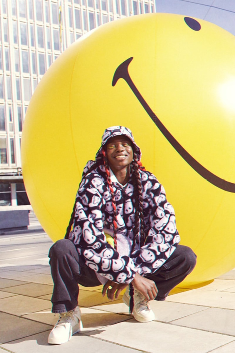 Smiley x H&M Collection Release Info fashion hoodie tees joggers denim beanie necklace white beige yellow purple turquoise 