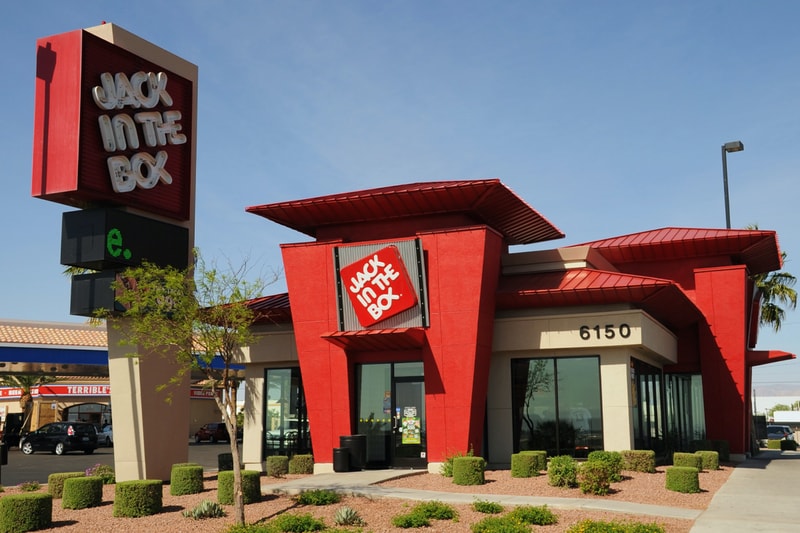 Jack In the Box Acquires Del Taco for $575 Million USD fast food restaurant mexican drive thru yum brands taco bell 