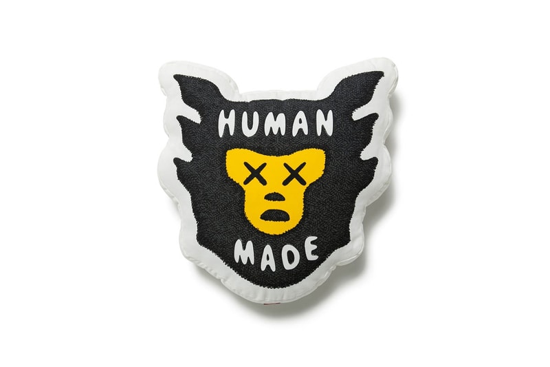 KAWS x HUMAN MADE выпускают третью коллекцию университетской вельветовой куртки