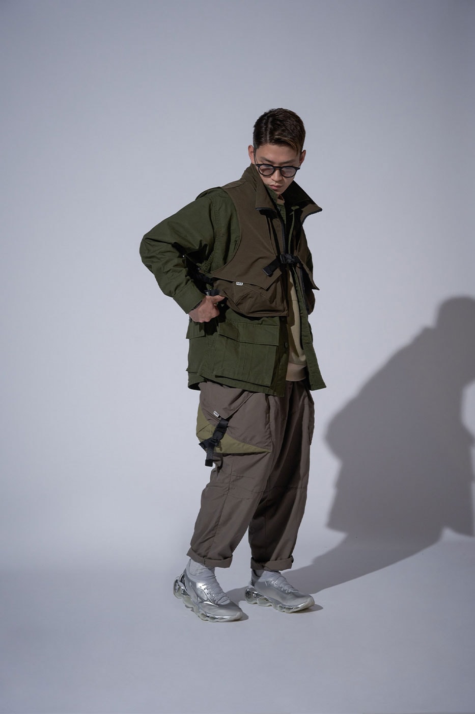 LAKH Launches Fifth Anniversary "PENTAGRAM" Series New Collection Gray Grey Cargo Pants Vests Price Buy Info Release
