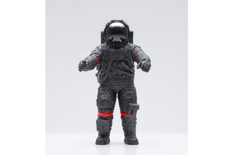 Michael Kagan Is Auctioning a Sculptural Astronaut via Artsy