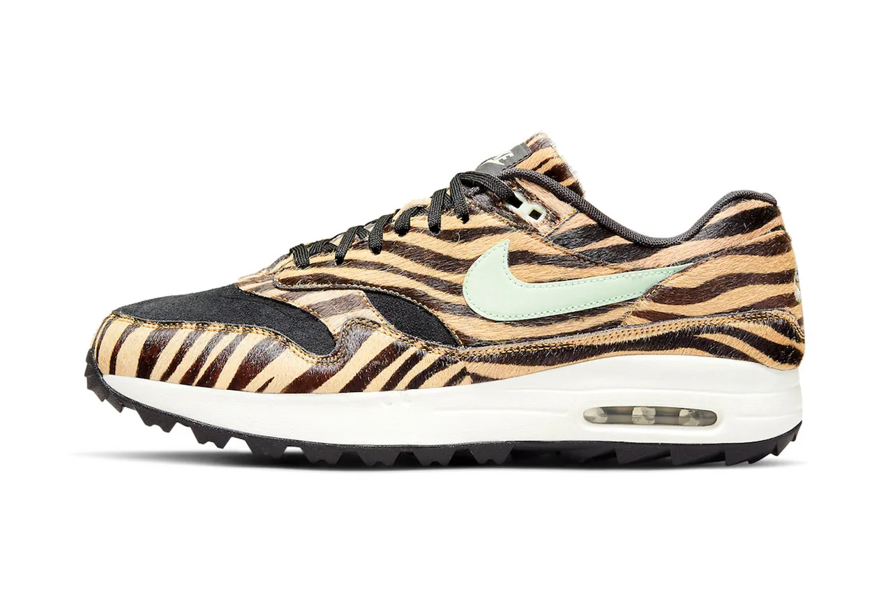 tiger print air max