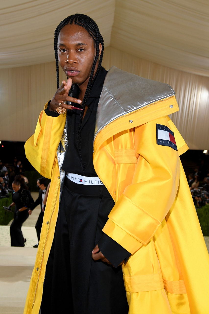 Pantone 2021 Color of the Year: Celebrity List Ultimate Gray Illuminating Yellow
