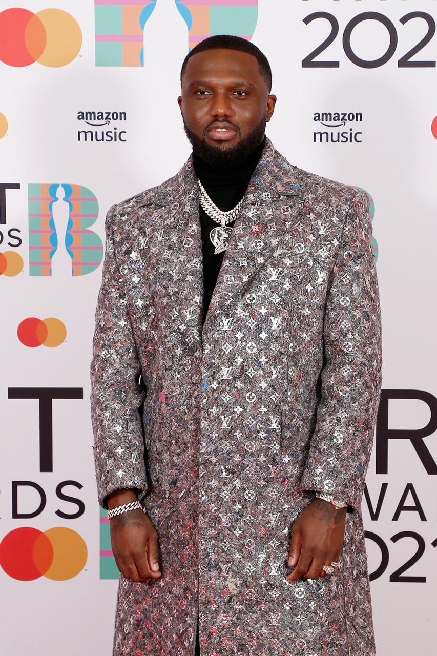 Pantone 2021 Color of the Year: Celebrity List Ultimate Gray Illuminating Yellow 