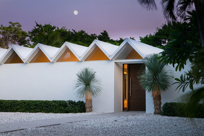 Zig Zag house Ralph Twitchell Sarasota, Florida $3M USD Sotheby’s Realty Listing Florida Umbrella House Paul Rudolph homes luxury