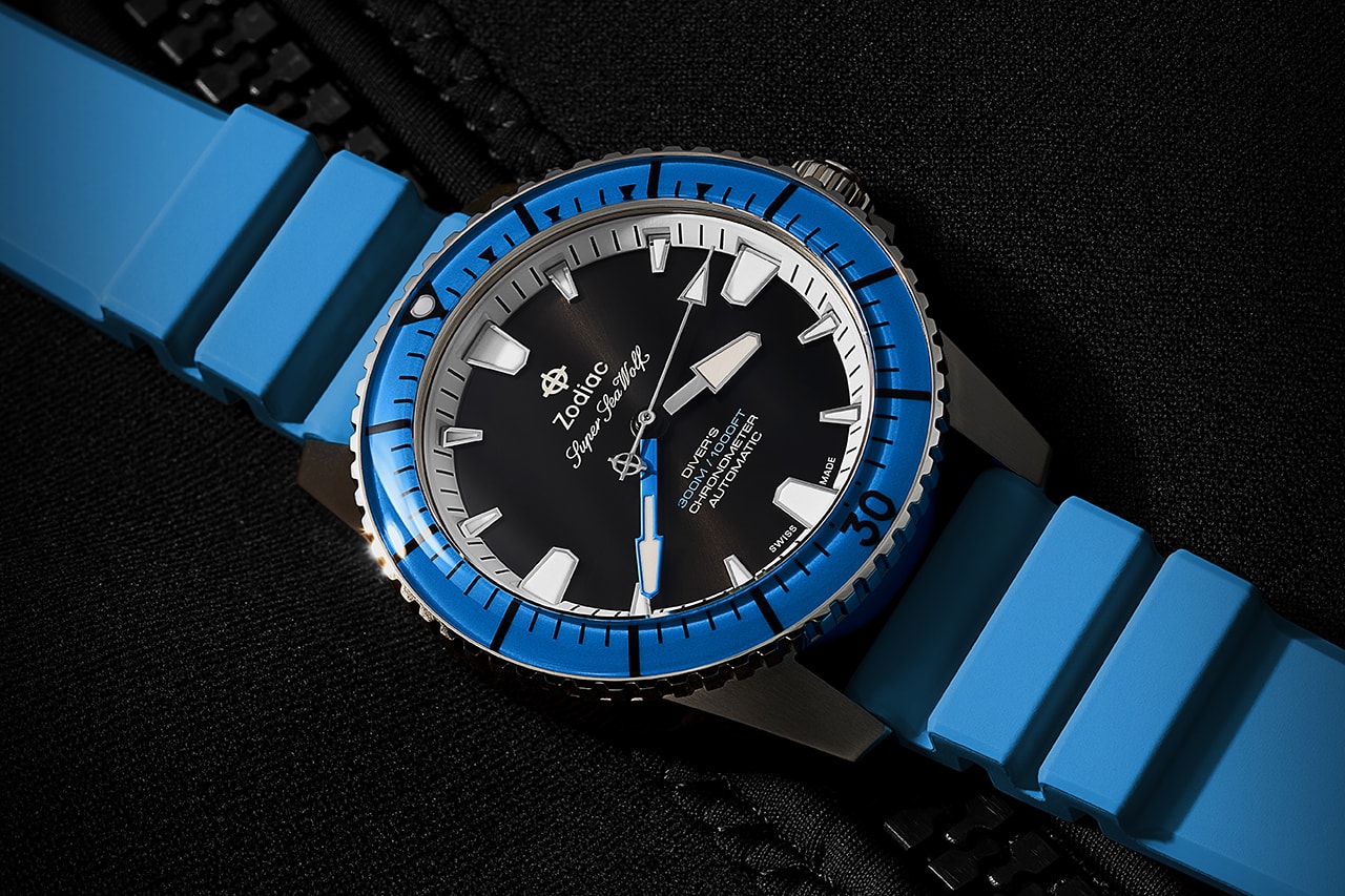 Zodiac Watches Mimics Creatures From The Deep With Luminous Super Sea-Wolf Pro-Diver Mainline Series of Diver's Watches