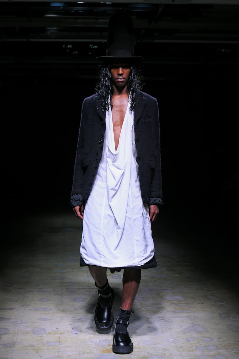 COMME des GARÇONS Homme Plus FW22 Collection Photos View Preview Fall Winter Looks Nomad Nike Air Max 97 George Cox Collaboration