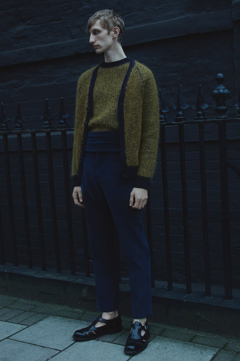 ERDEM's FW22 Collection Exhibits Whimsical Poise Fashion