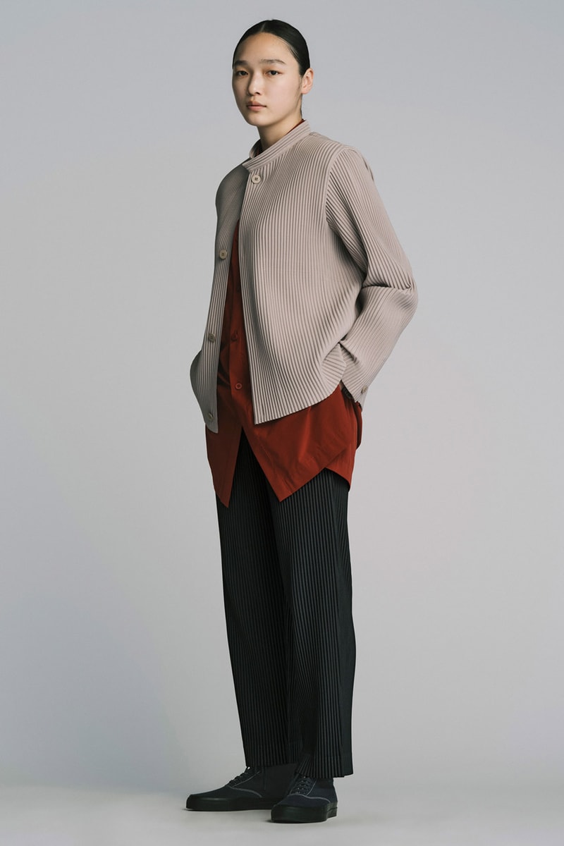 HOMME PLISSÉ ISSEY MIYAKE FW22 Elevates Sculptural Design Fashion