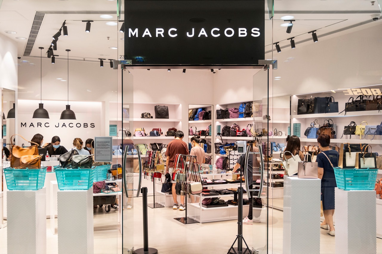 Marc Jacobs Website Glitch 100% Discount Free Handbags Hack Wall Street Journal Report